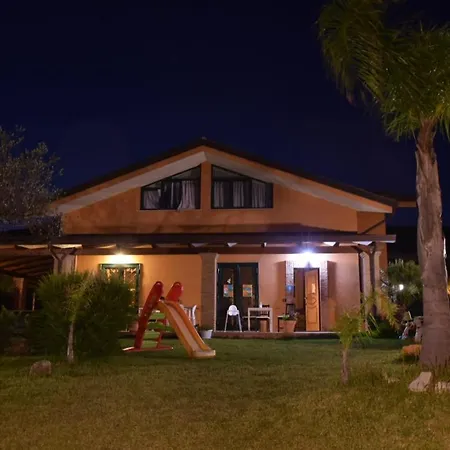 Villa Molinari B&B E Baby Park קמפניה