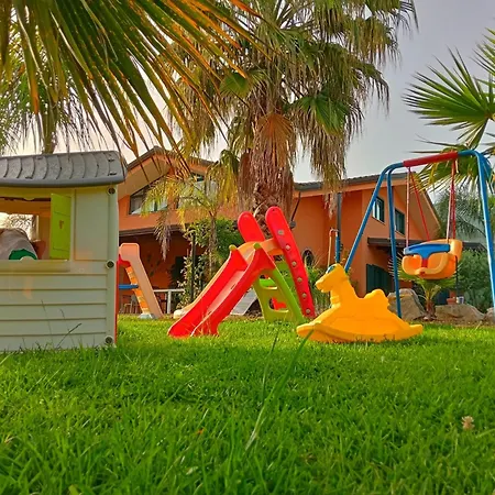 Couette-café Molinari Restaurant E Baby Park