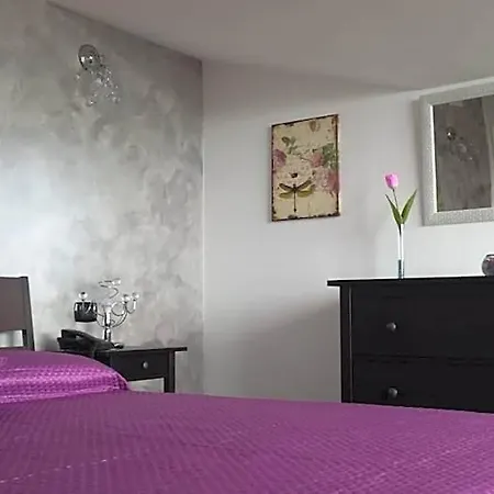 Molinari E Baby Park Bed and Breakfast 3*