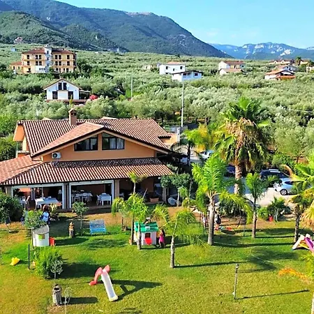 Molinari E Baby Park Bed & Breakfast 3*