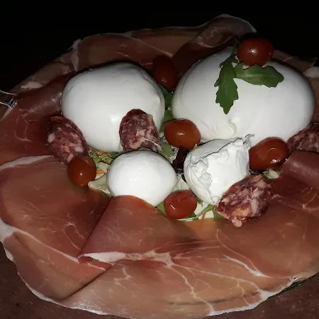 Couette-café Molinari Restaurant E Baby Park Campagna